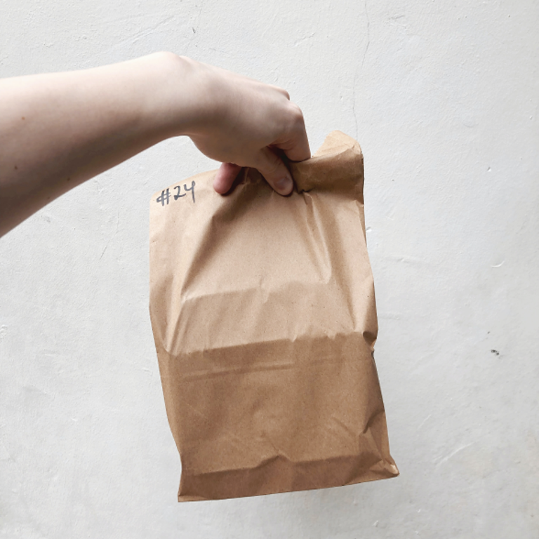 Convenient Pickup and Delivery for Pizza and Mediterranean Fare