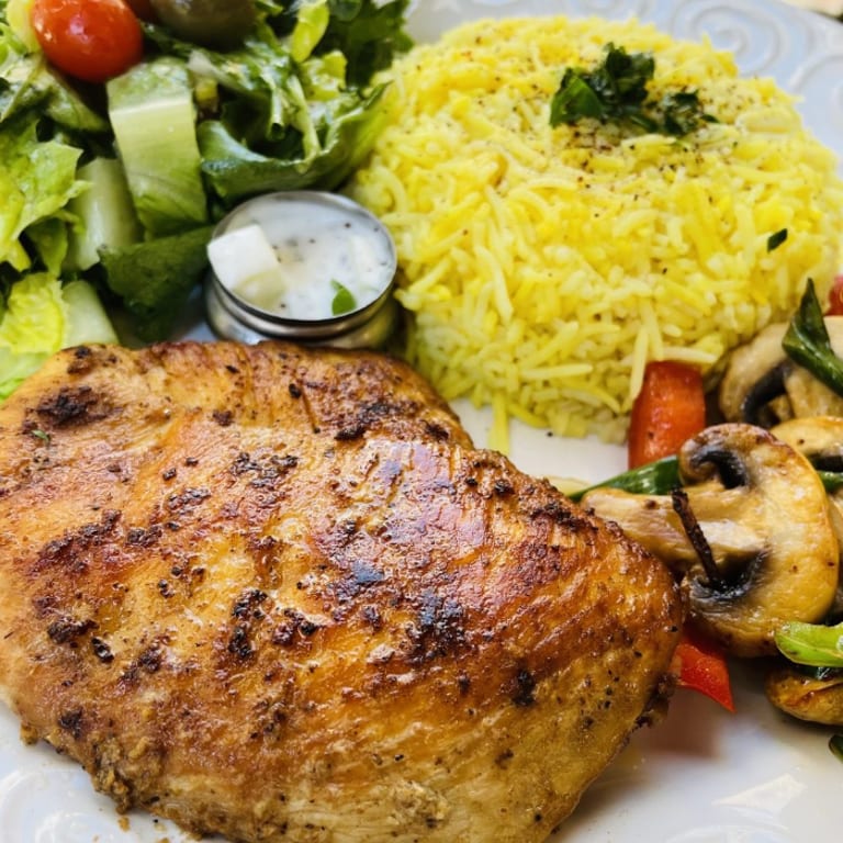 Takeout: Pizza and Mediterranean Favorites